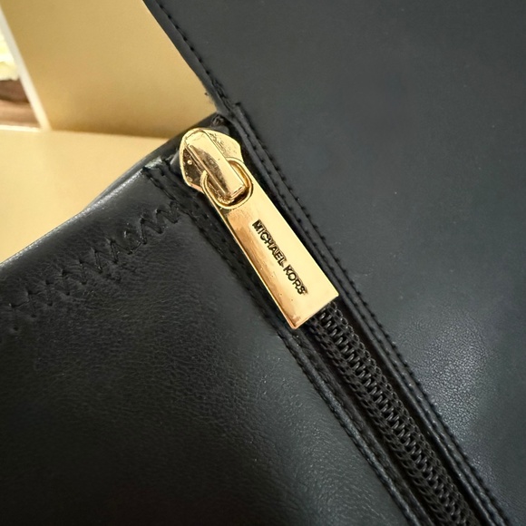 NIB Michael Kors Britt Boot Size 9 - Picture 12 of 15